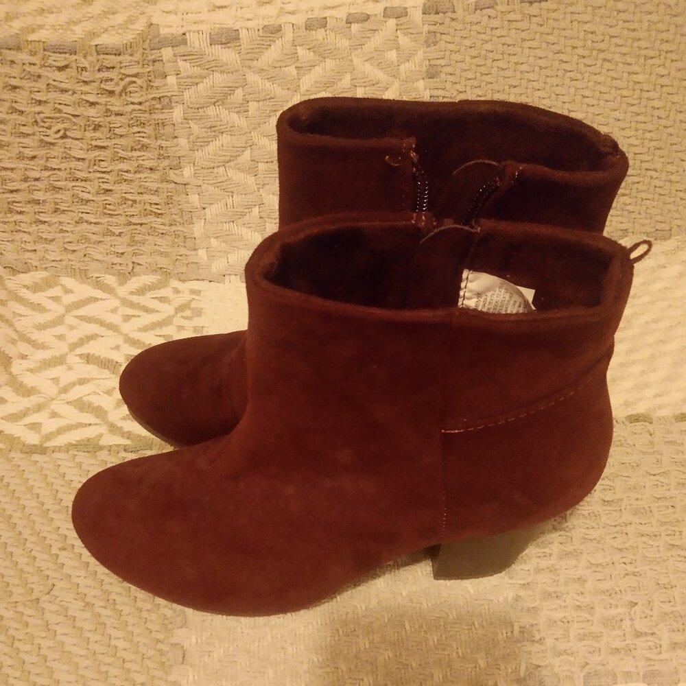 Purple suede women's boots.